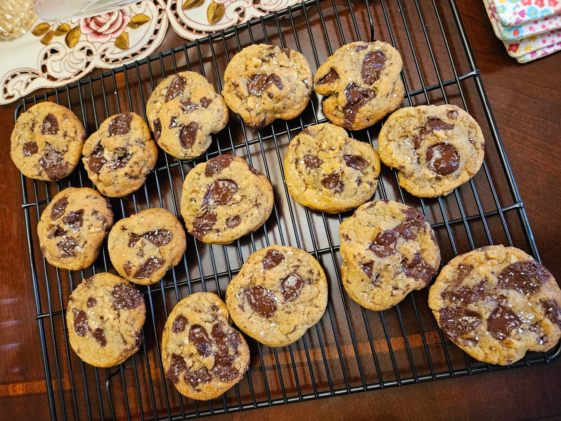 Walnut Chocolate Chip Cookies 1x